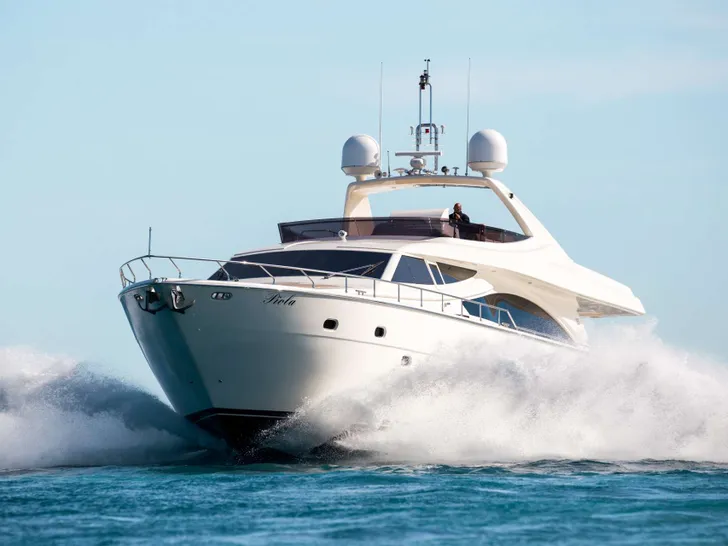 PIOLA Ferretti 830 - cruising PIOLA Ferretti 830 - cruising