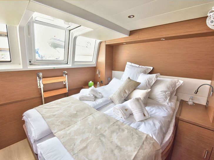 ADRIATIC TIGER Lagoon 620 - VIP cabin 1 ADRIATIC TIGER Lagoon 620 - VIP cabin 1