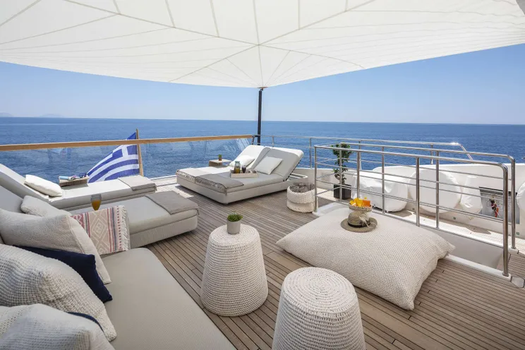 Charter Yacht DINAIA - Sanlorenzo 105 - 5 Cabins - Athens - Mykonos - Zakynthos