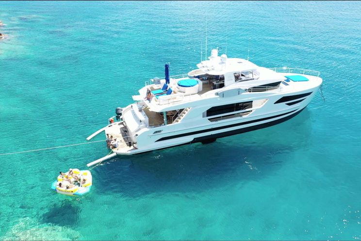 Charter Yacht ANGELEYES - Horizon FD85 - 5 Cabins - Tortola - Anegada - Virgin Gorda