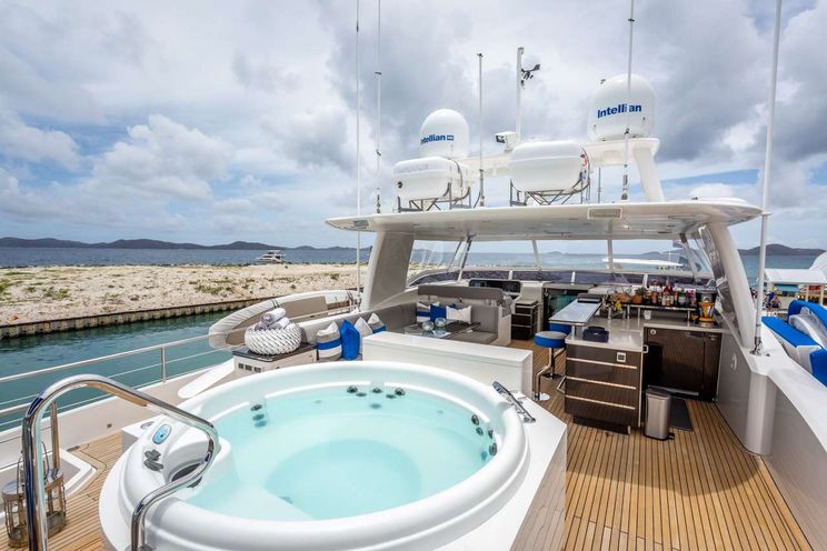 Charter Yacht ANGELEYES - Horizon FD85 - 5 Cabins - Tortola - Anegada - Virgin Gorda