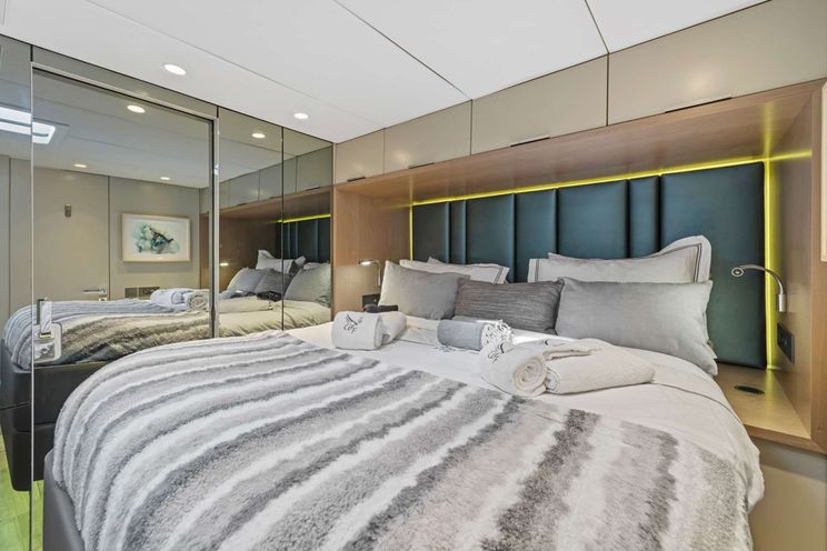 Charter Yacht GYRFALCON - Sunreef 60 - 5 Cabins - Tortola - Virgin Gorda - BVI