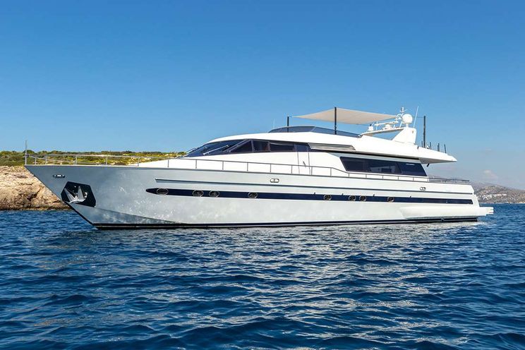 Charter Yacht THE BIRD - Sanlorenzo 84 - 4 Cabins - Greece - Athens - Mykonos