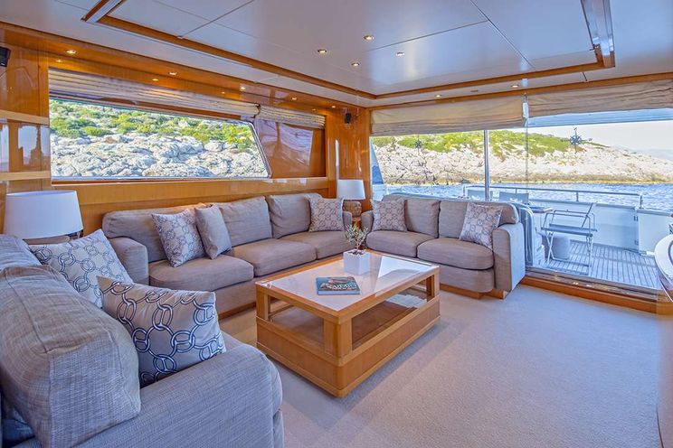 Charter Yacht THE BIRD - Sanlorenzo 84 - 4 Cabins - Greece - Athens - Mykonos