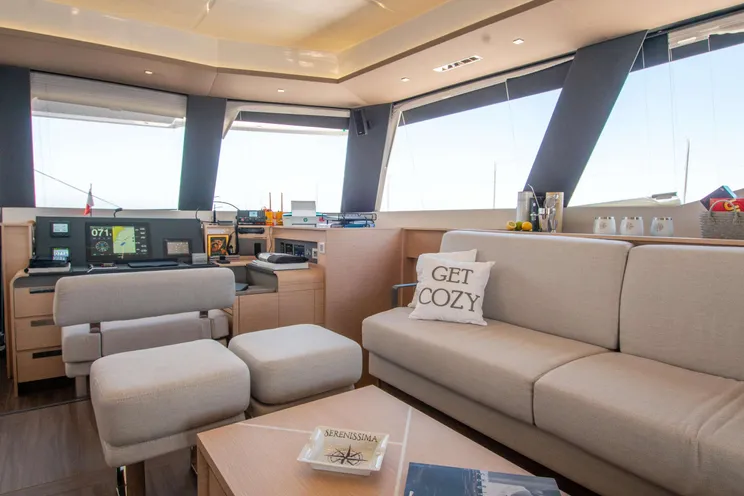 Charter Yacht SERENISSIMA - Fountaine Pajot Alegria 67 - 5 Cabins – Athens – Mykonos – Santorini - Ios