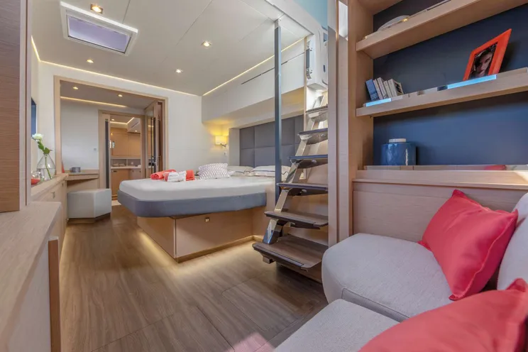 Charter Yacht SERENISSIMA - Fountaine Pajot Alegria 67 - 5 Cabins – Athens – Mykonos – Santorini - Ios