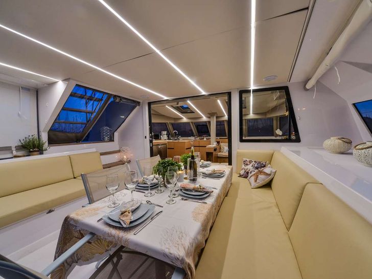 ODYSSEY Nautitech 46 - indoor dining area ODYSSEY Nautitech 46 - indoor dining area