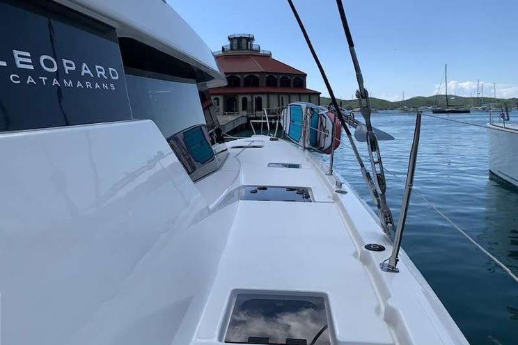 Charter Yacht SEA DOG - Leopard 50 - 3 Cabins - St Thomas - St John - St Croix