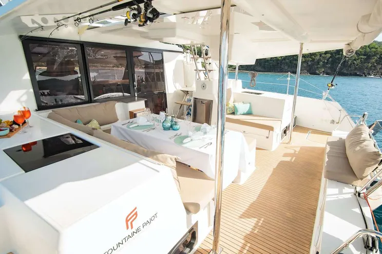 Charter Yacht EDDIES IN TIME - Helia 44 - 2 Cabins - St Thomas - St John - St Croix