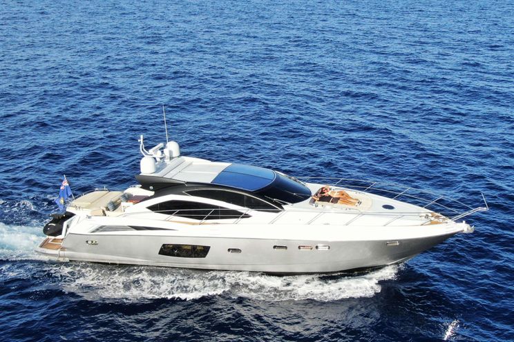 Charter Yacht ALMA - Sunseeker 66 - 2 Cabins - Nassau - Exumas -Bahamas