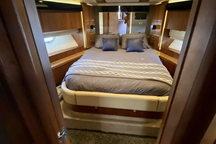 Charter Yacht ALMA - Sunseeker 66 - 2 Cabins - Nassau - Exumas -Bahamas