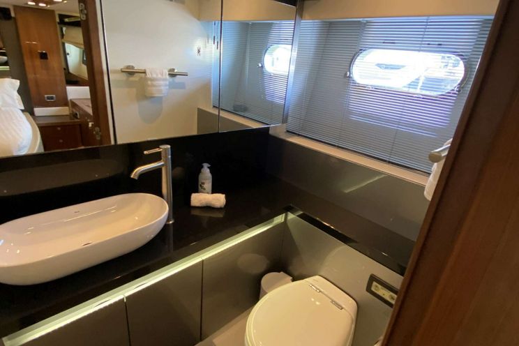 Charter Yacht ALMA - Sunseeker 66 - 2 Cabins - Nassau - Exumas -Bahamas