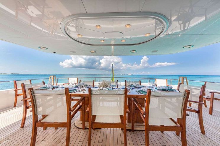 Charter Yacht AT LAST - Heesen 145 - 5 Cabins - 2017 - Nassau - Staniel Cay - Exumas