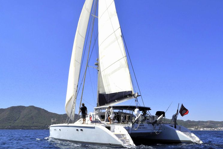 Charter Yacht UHURU - Van Peteghem-Lauriot Prevost 57 ft - 3 Cabins - Mykonos - Santorini - Milos - Greece