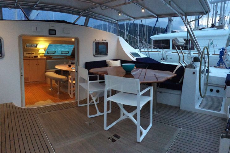 Charter Yacht UHURU - Van Peteghem-Lauriot Prevost 57 ft - 3 Cabins - Mykonos - Santorini - Milos - Greece