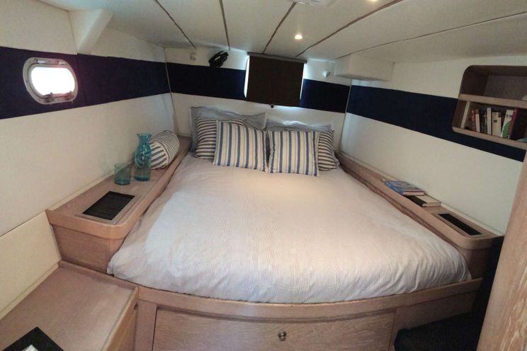 Charter Yacht UHURU - Van Peteghem-Lauriot Prevost 57 ft - 3 Cabins - Mykonos - Santorini - Milos - Greece