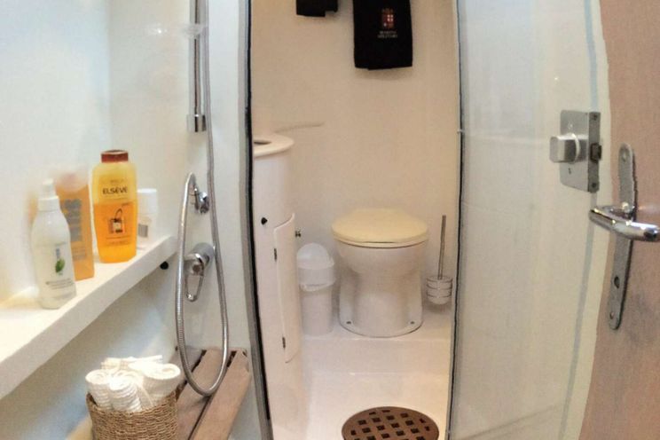 Charter Yacht UHURU - Van Peteghem-Lauriot Prevost 57 ft - 3 Cabins - Mykonos - Santorini - Milos - Greece