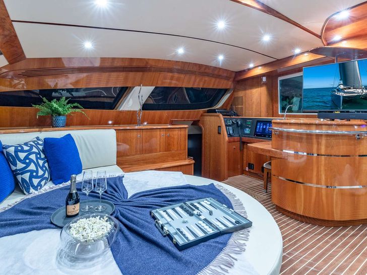 Salon and Nav Station Salon and Nav Station