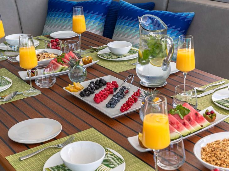 Breakfast Table Breakfast Table