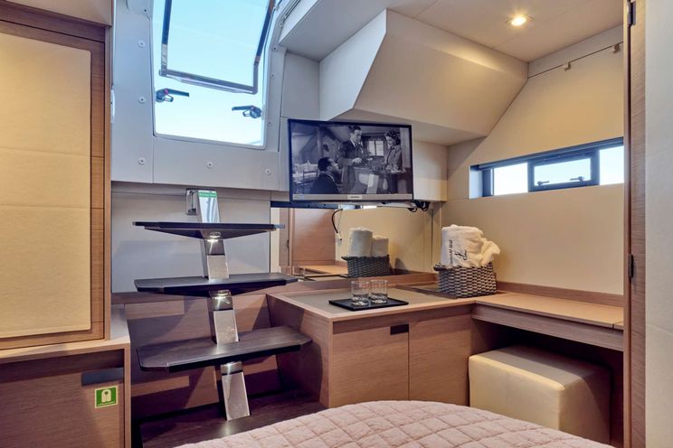 Charter Yacht CHRISTAL MIO - Fountaine Pajot Power 67 - 5 Cabins - Athens - Mykonos - Paros - Cyclades - Greece