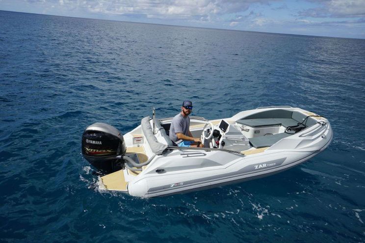 Charter Yacht RELENTLESS 60 - Sunreef 60 - 4 Cabins - Tortola - Virgin Gorda - Anegada - BVI - Caribbean
