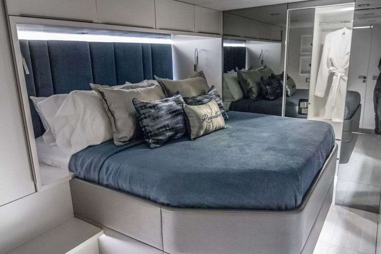 Charter Yacht RELENTLESS 60 - Sunreef 60 - 4 Cabins - Tortola - Virgin Gorda - Anegada - BVI - Caribbean