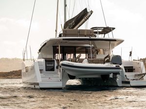 WHITE CORAL - Fountaine Pajot Saona 47 - 5 cabins - Athens - Paros - Mykonos WHITE CORAL - Fountaine Pajot Saona 47 - 5 cabins - Athens - Paros - Mykonos