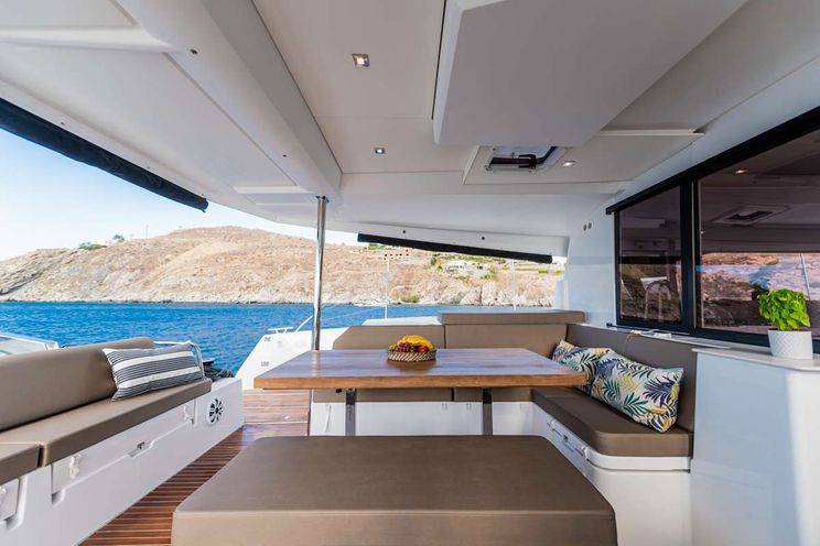 Charter Yacht WHITE CORAL - Fountaine Pajot Saona 47 - 5 cabins - Athens - Paros - Mykonos