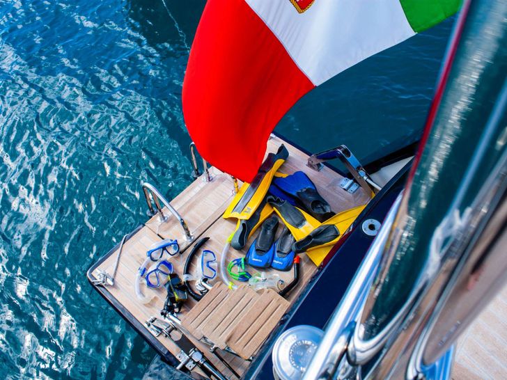 CLASS IV - Franchini Yacht 75 ft,stern with water toys CLASS IV - Franchini Yacht 75 ft,stern with water toys