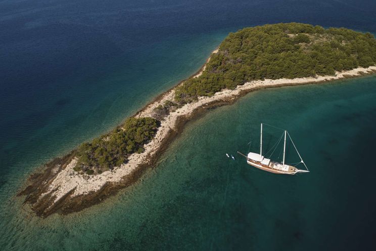 Charter Yacht PERLA - 30m Gulet - 7 Cabins - Split - Dubrovnik - Hvar