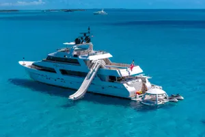 SEA AXIS - Heesen 125 - 5 Cabins - Nassau - Exumas - Staniel Cay - Bahamas SEA AXIS - Heesen 125 - 5 Cabins - Nassau - Exumas - Staniel Cay - Bahamas
