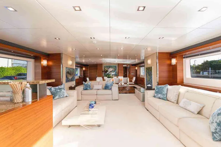 Charter Yacht SEA AXIS - Heesen 125 - 5 Cabins - Nassau - Staniel Cay - Exumas - Bahamas