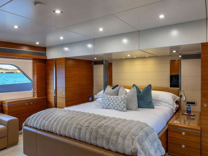 SEA AXIS Heesen 125 - master cabin SEA AXIS Heesen 125 - master cabin