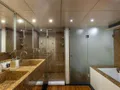 SEA AXIS Heesen 125 - master cabin bathroom SEA AXIS Heesen 125 - master cabin bathroom