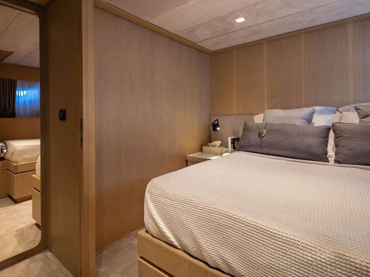 SUMMER FUN Admiral 30m - VIP cabin 1 SUMMER FUN Admiral 30m - VIP cabin 1