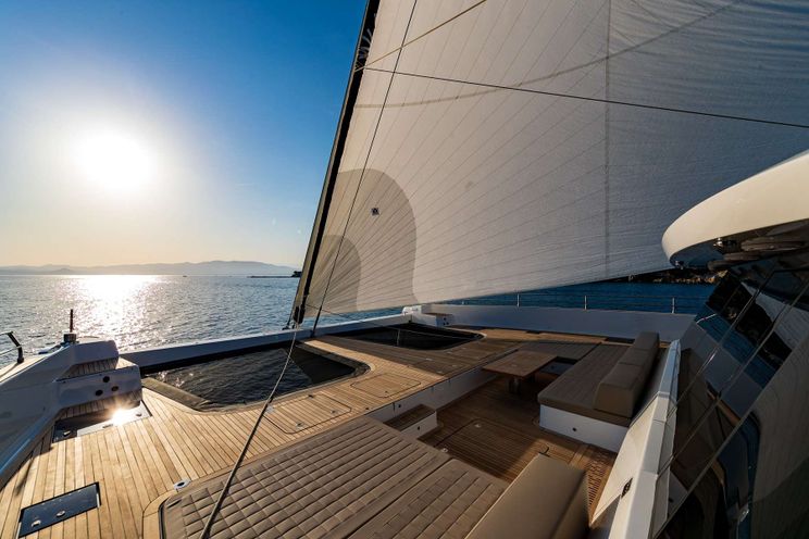 Charter Yacht ENDLESS HORIZON - Sunreef 80 - 4 Cabins - Tortola - Anegada - Virgin Gorda - BVI - Caribbean