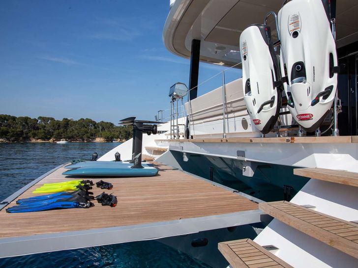 ENDLESS HORIZON Sunreef 80 - aft swim polatform ENDLESS HORIZON Sunreef 80 - aft swim polatform