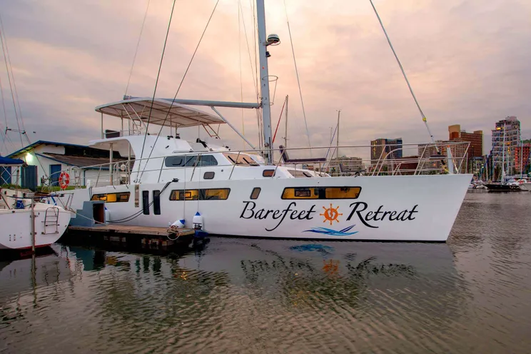 Charter Yacht BAREFEET RETREAT - Royal Cape 57 - 5 Cabins - Tortola - Anegada - Virgin Gorda - British Virgin Islands - Caribbean