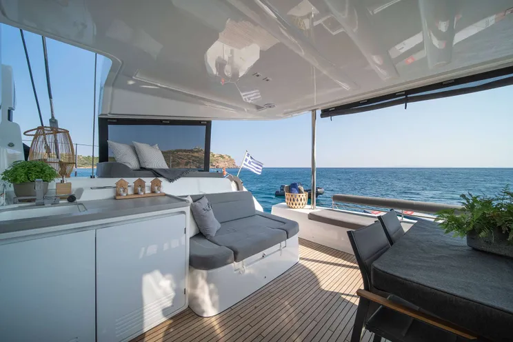 Charter Yacht NOMAD II - Lagoon 50 - 6 Cabins - Lavrion - Athens - Mykonos - Greece