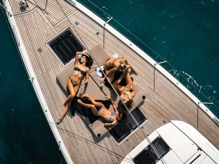 LIFE TIME - Jeanneau 64 - Bow sunpads LIFE TIME - Jeanneau 64 - Bow sunpads