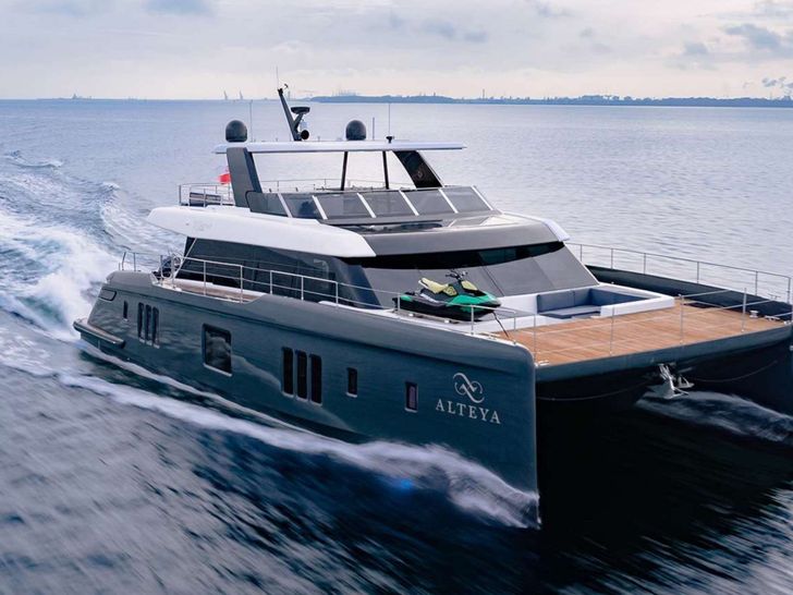 ALTEYA Sunreef 70 Power - main profile ALTEYA Sunreef 70 Power - main profile