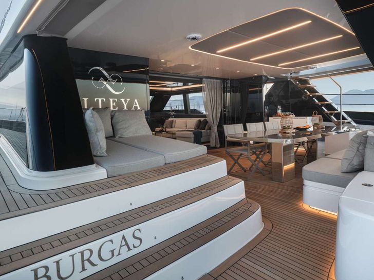 ALTEYA Sunreef 70 Power - aft deck ALTEYA Sunreef 70 Power - aft deck