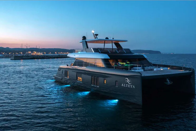 Charter Yacht ALTEYA - Sunreef 70 Power - 4 Cabins - Athens - Mykonos - Paros - Cyclades - Greece