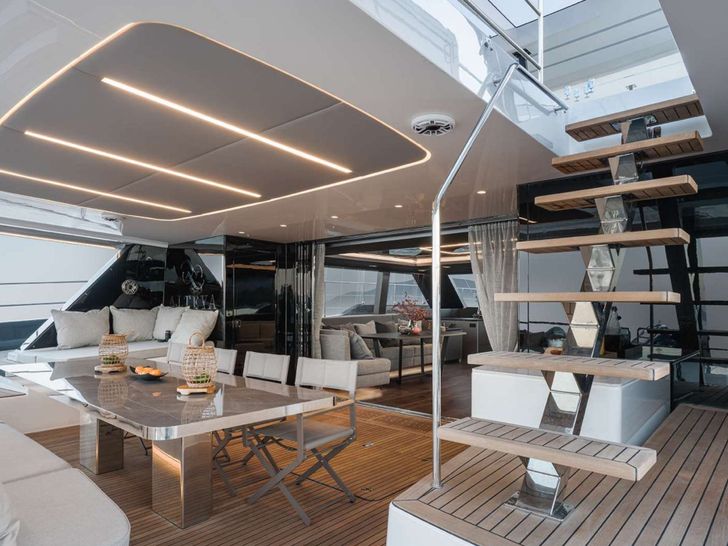 ALTEYA Sunreef 70 Power - aft deck ALTEYA Sunreef 70 Power - aft deck