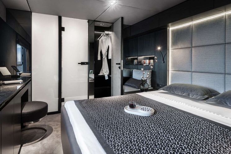 Charter Yacht ALTEYA - Sunreef 70 Power - 4 Cabins - Athens - Mykonos - Paros - Cyclades - Greece