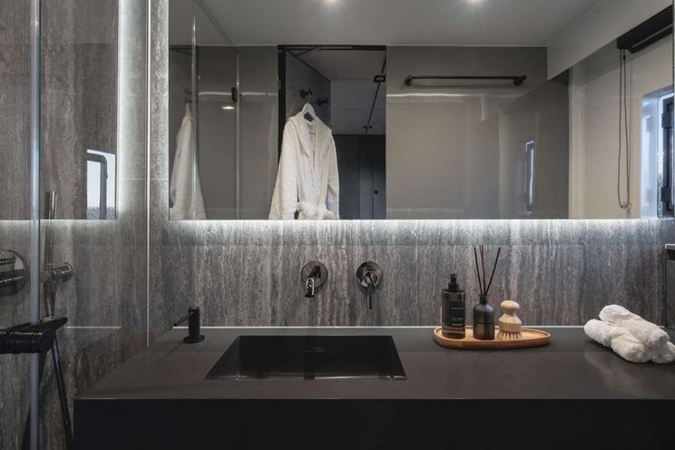 Charter Yacht ALTEYA - Sunreef 70 Power - 4 Cabins - Athens - Mykonos - Paros - Cyclades - Greece