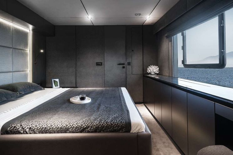 Charter Yacht ALTEYA - Sunreef 70 Power - 4 Cabins - Athens - Mykonos - Paros - Cyclades - Greece