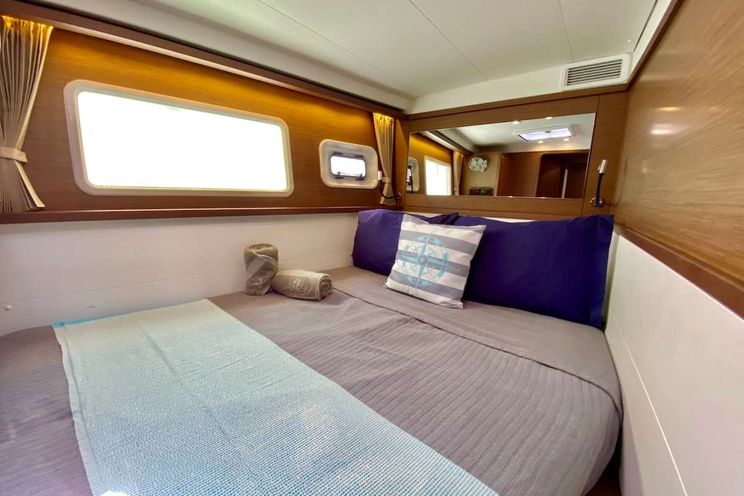 Charter Yacht RAPSCALLION - Lagoon 450 - 3 Cabins - Tortola - Virgin Gorda - Anegada - BVI - Caribbean