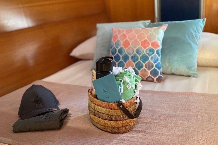 Charter Yacht DREAMCATCHER - Lagoon 47 - 3 Cabins - Tortola - Anegada - Virgin Gorda