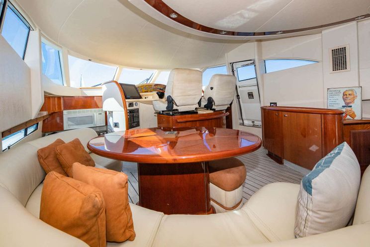 Charter Yacht MAXIMUS - Fairline Squadron 64 - 3 Cabins - Miami,Florida,Bahamas
